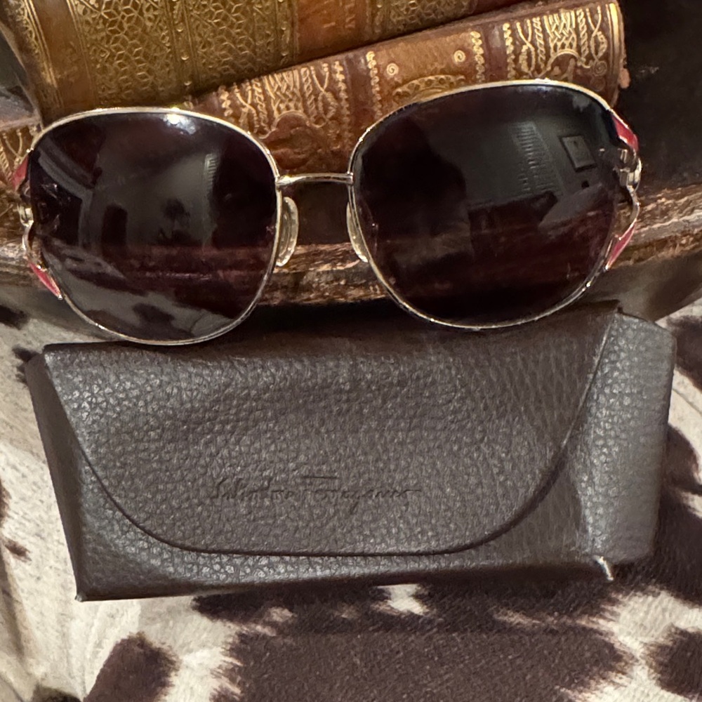 Salvatore Ferragamo gold rimmed sunglasses with red tortoise and enamel arms
